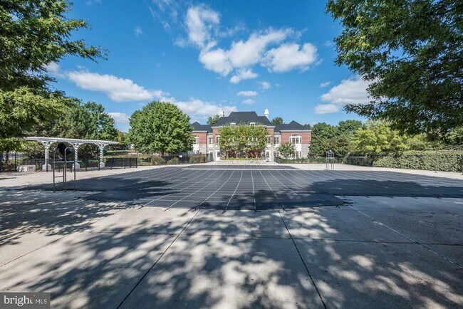 Building Photo - 42211 Yancey Terrace