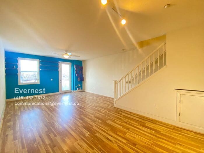 Building Photo - 1528 Brunswig Ln