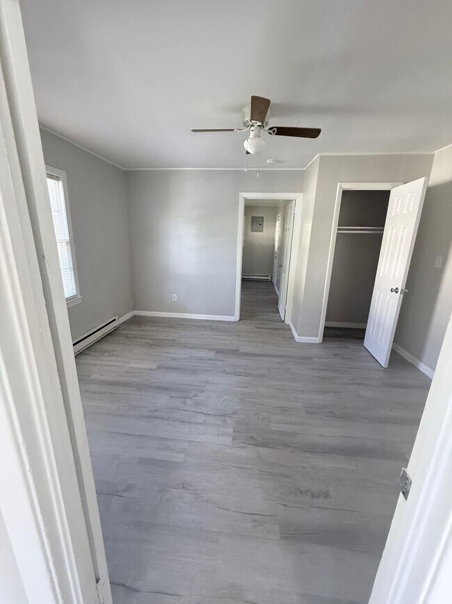 Building Photo - 110 Brown St