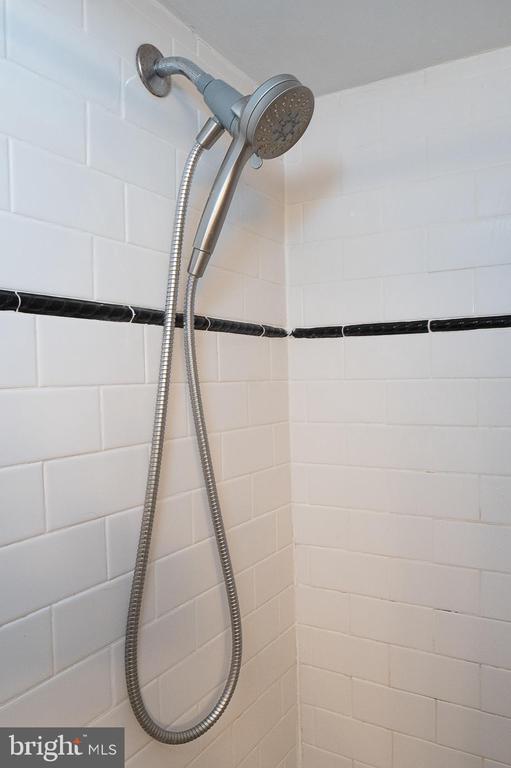 Building Photo - 1726 Wallace St