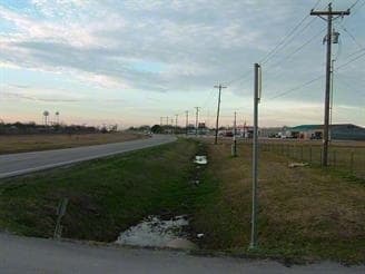  - 1101 Hwy 156 N