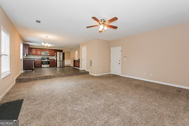 Building Photo - 369 Kentwood Springs Dr