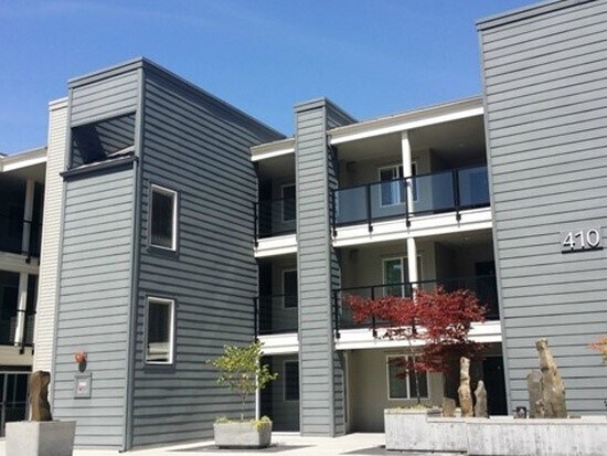 Primary Photo - Desired Location in Kirkland - 2 Bedroom 2...