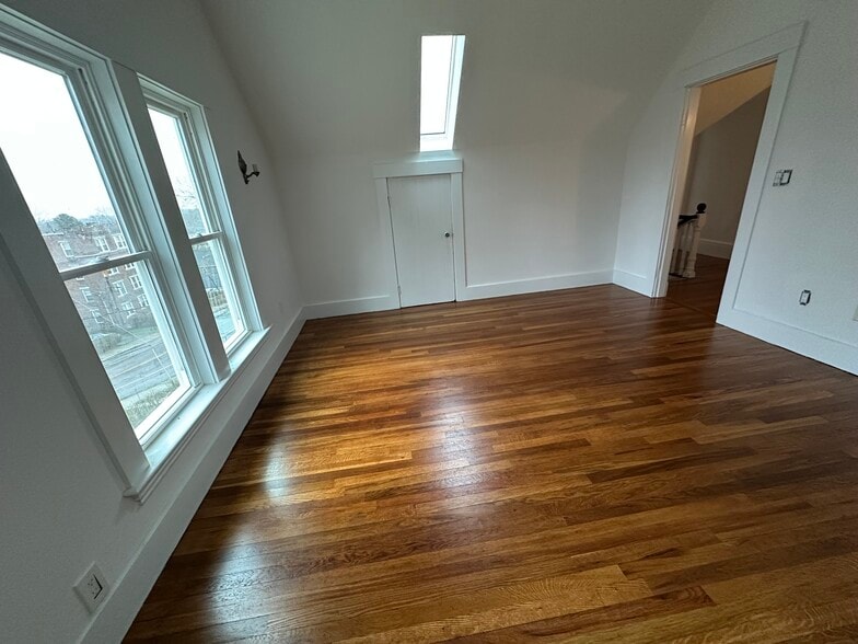 Living room - 48 Dennison Ave