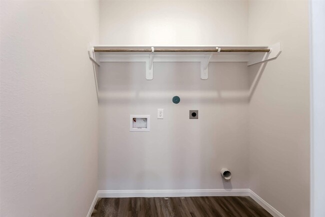 Building Photo - 2029 Rd 3550