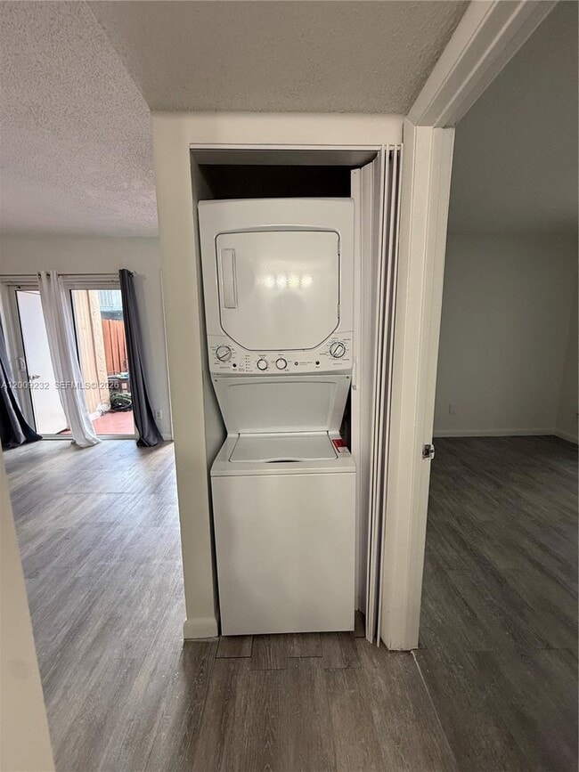 Building Photo - 15687 SW 85th Terrace