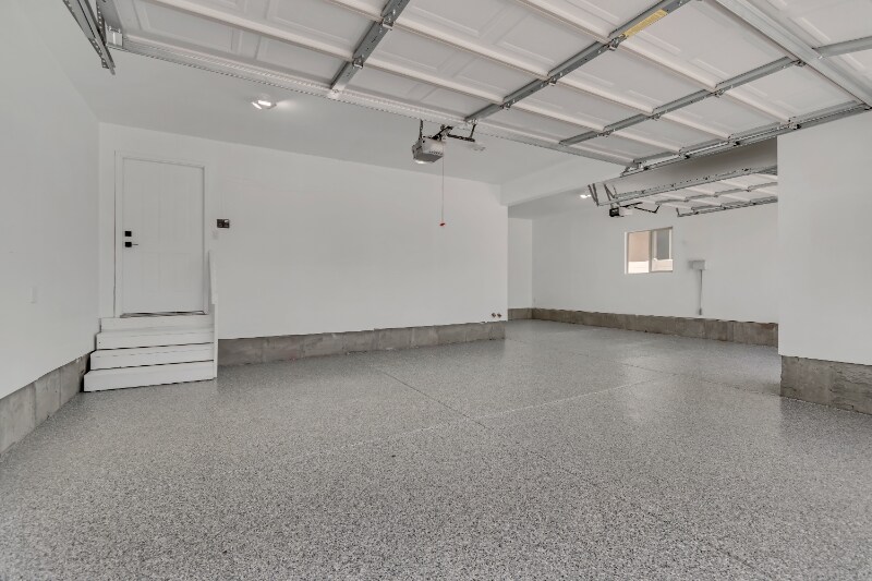 Building Photo - 13749 Crimson Patch Way