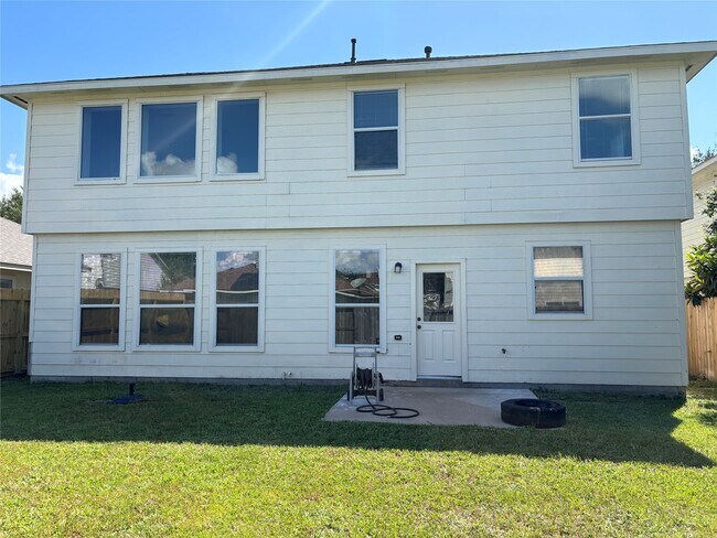 Building Photo - 21518 Haylee Way