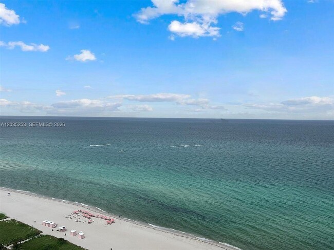 Building Photo - 4779 Collins Ave