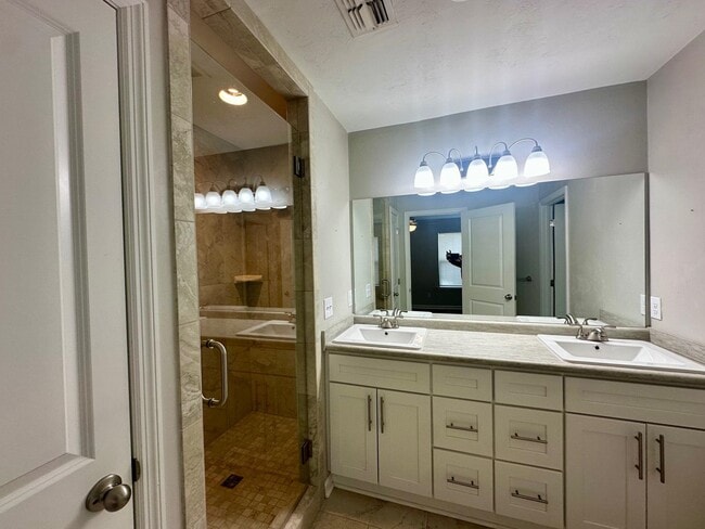 Building Photo - 3116 Whirlaway Trail