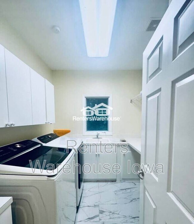 Building Photo - 2515 134th St