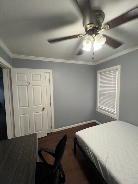 Building Photo - 109 Ashworth Pl