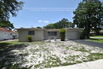 Building Photo - 4641 NW 7th Dr