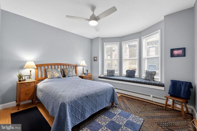 Building Photo - 2100 E Dauphin St