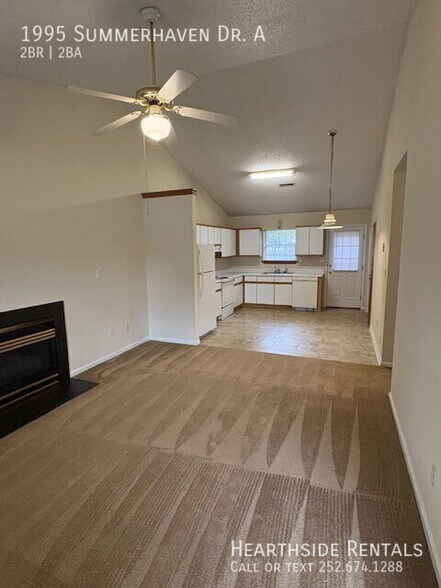 Building Photo - 1995 Summerhaven Dr