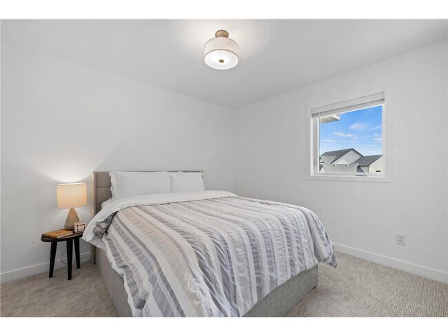 Building Photo - 17949 Hidden Creek Trl