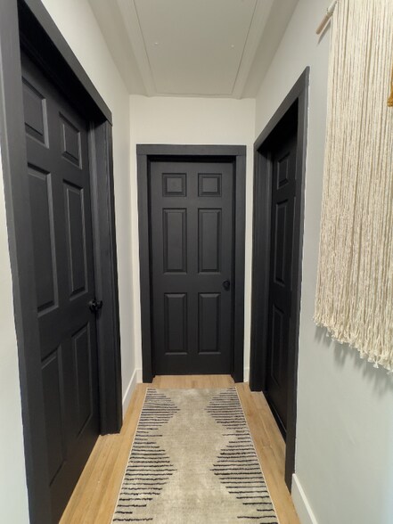 Building Photo - 326 Wilkinson Dr SE