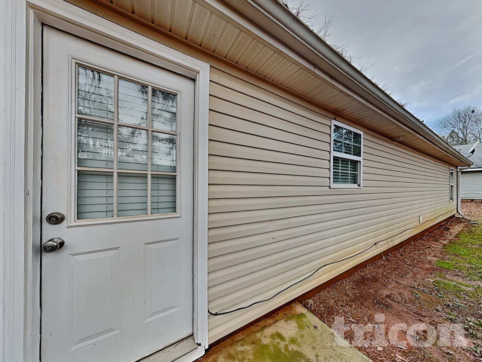 Building Photo - 60 Camden Pl