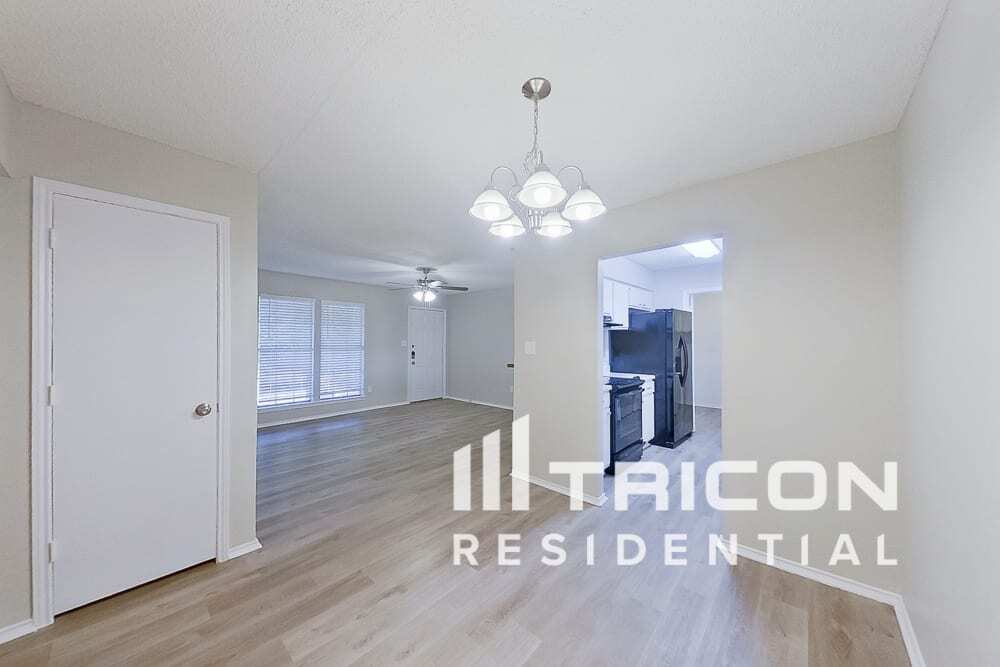 Building Photo - 4805 Sugar Tree Ct