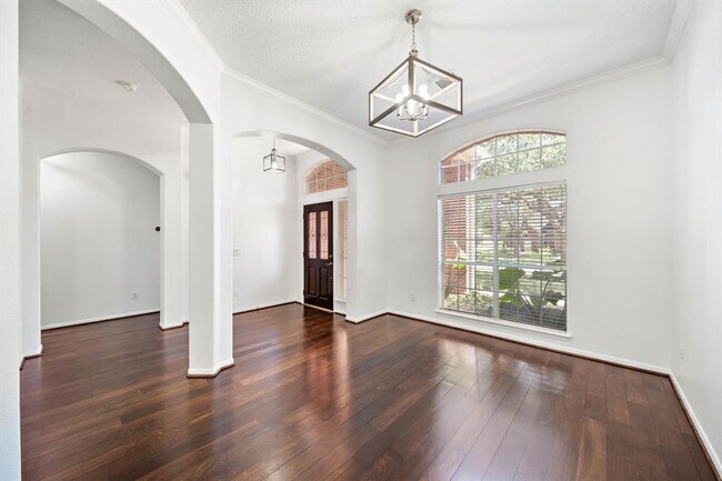 Building Photo - 23202 Sawleaf Cir