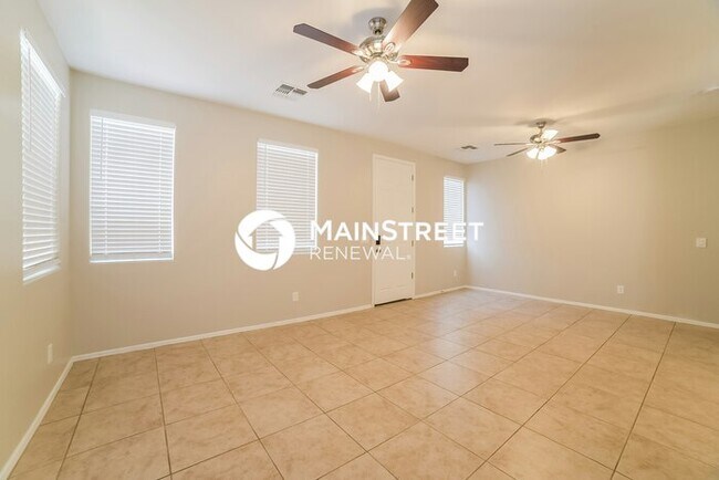 Building Photo - 3 Bedroom Pet-Friendly Home in TOLLESON, AZ with Main Street Renewal