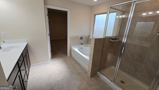 Building Photo - 13106 Vista Dr SE