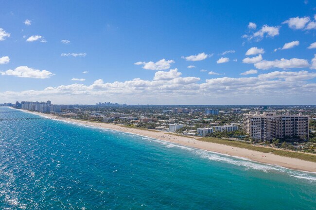 Building Photo - 5100 N Ocean Blvd