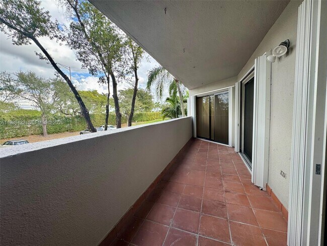 Building Photo - 13250 SW 88th Terrace N