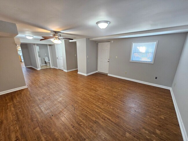 Building Photo - 777 Old Embreeville Rd