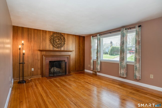 Building Photo - 114 Moreland Ave