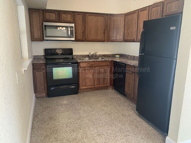 Building Photo - 202 Bamboo Dr