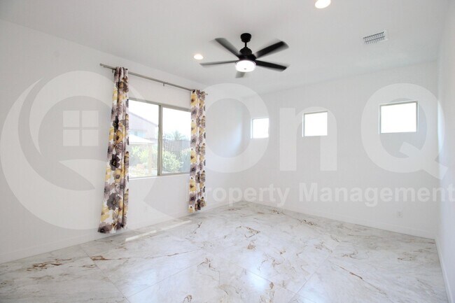 Building Photo - 22721 N 34th St