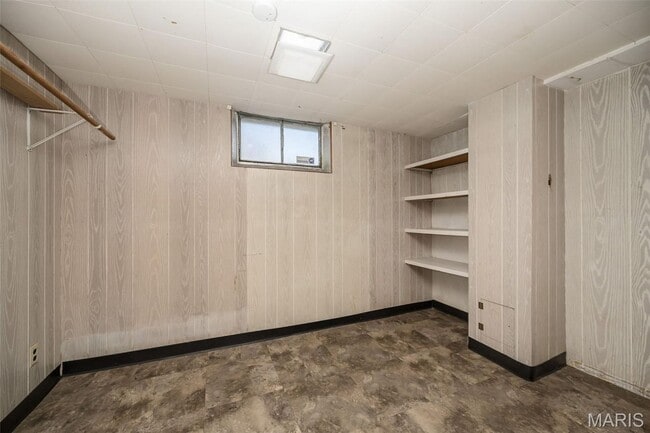 Building Photo - 10217 Cabot Dr