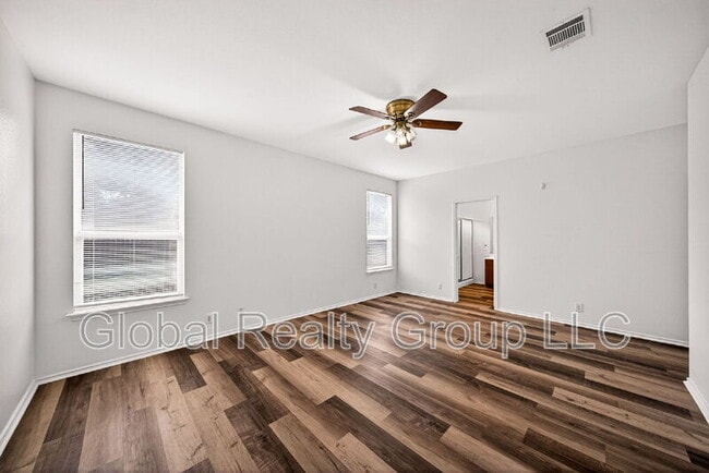 Building Photo - 229 Spice Oak Ln