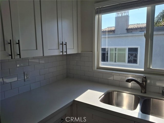 Building Photo - 312 Avenida Madrid