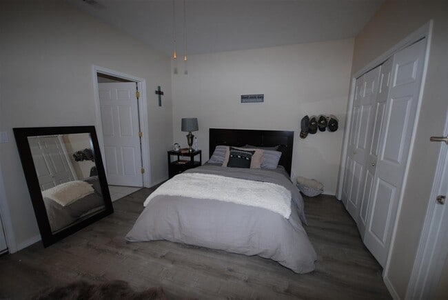 Building Photo - 2 Bedroom, 2 Bathroom Home near Montgomery...