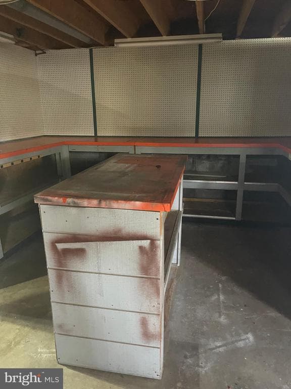 Building Photo - 104 Linden Ln