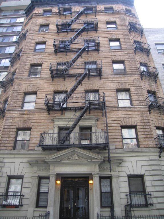 Building Photo - 0 bedroom in NEW YORK NY 10019