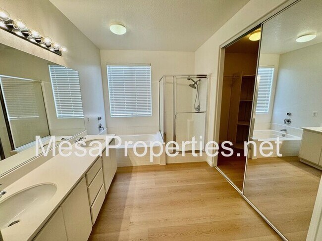 Building Photo - 6695 Goldy St