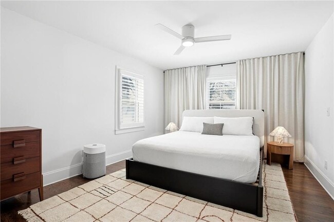 Building Photo - 496 Shannon Dr SW