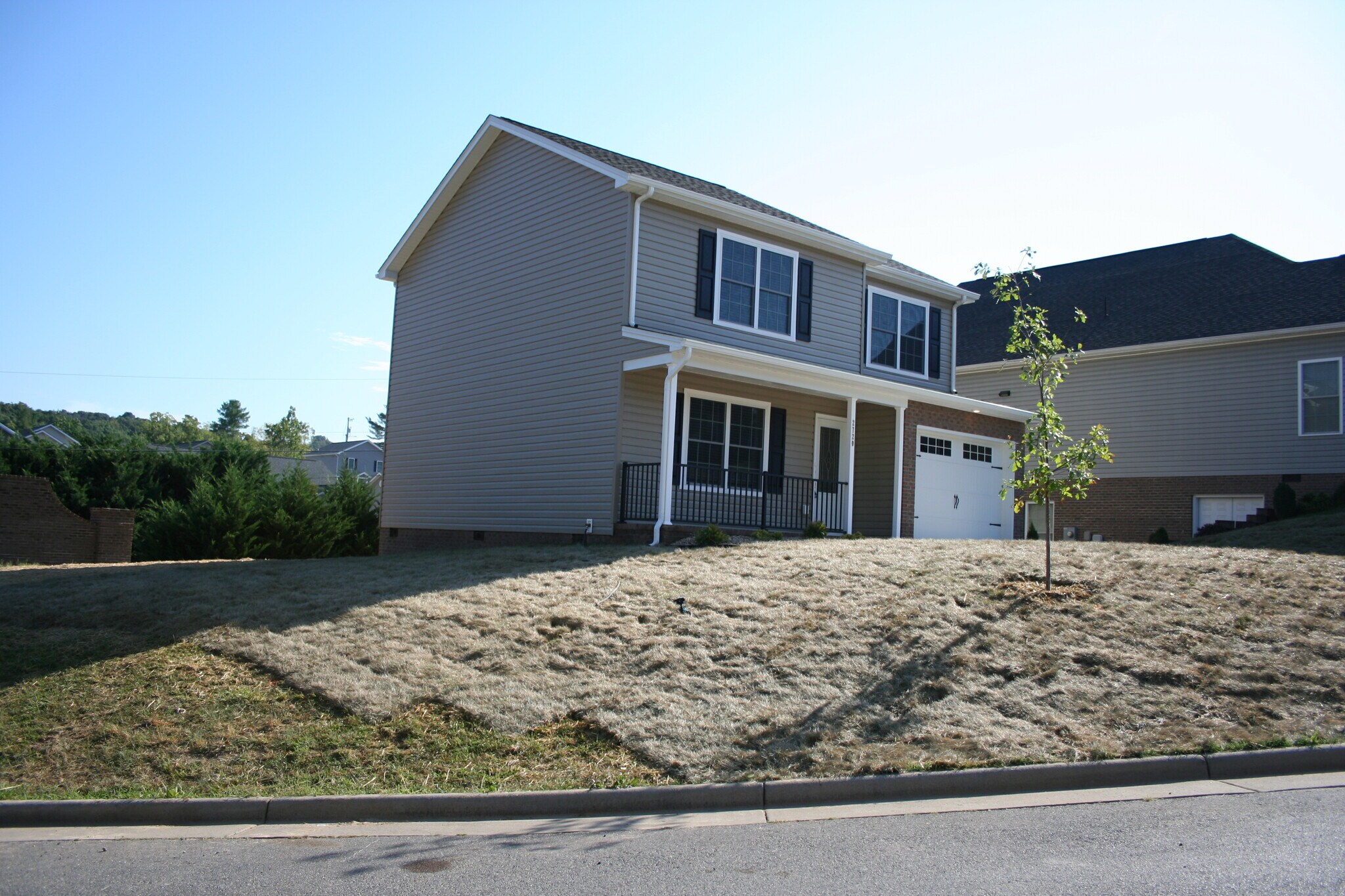 Building Photo - 2720 Dorval Rd