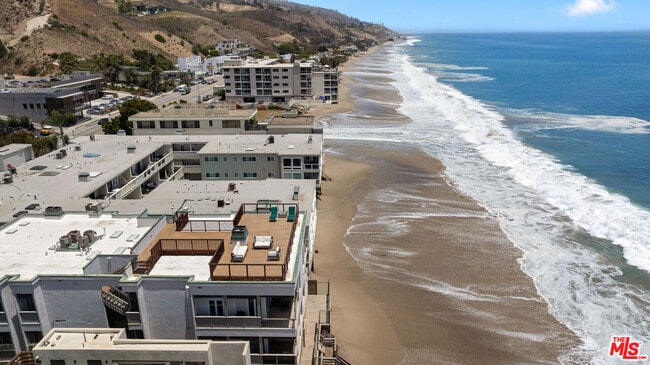 Building Photo - 22630 Pacific Coast Hwy