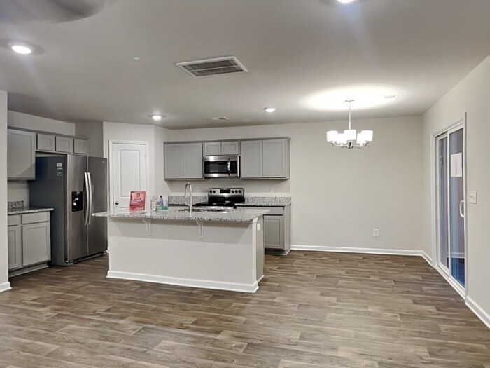 Building Photo - 96 Salers Ln