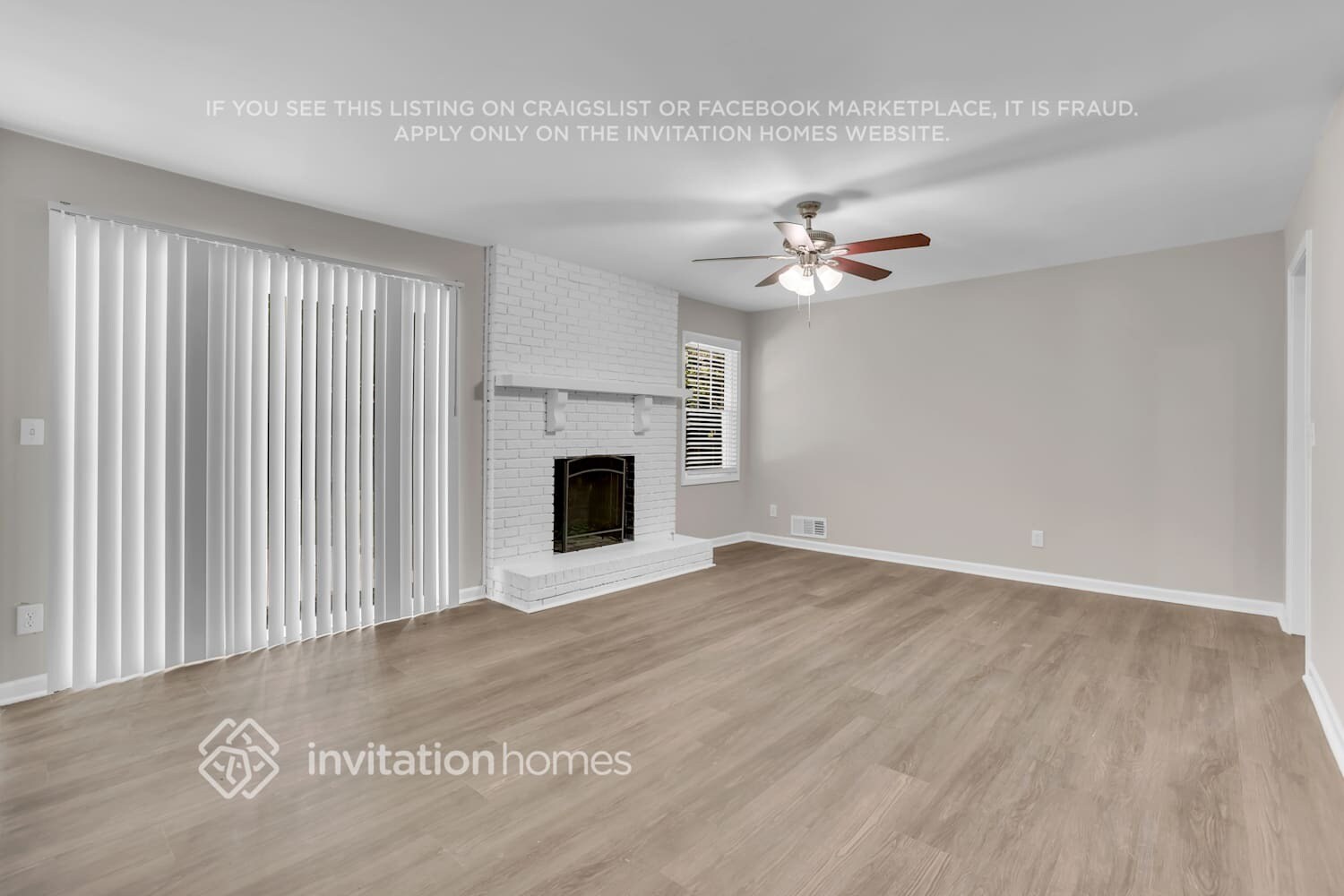 Building Photo - 3458 Charlemagne Dr