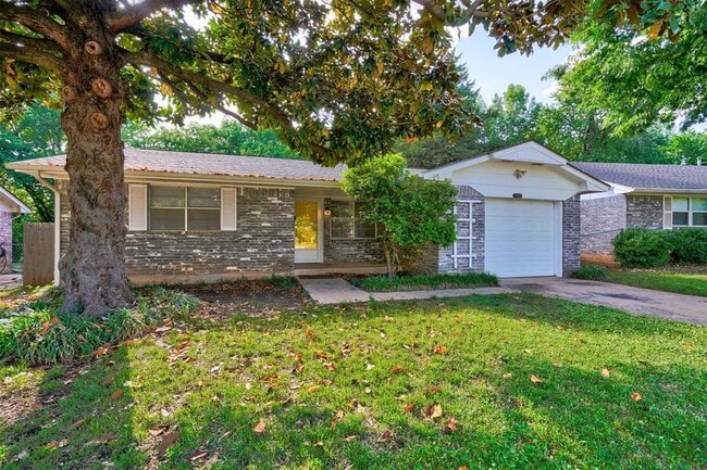 Building Photo - 503 Meadow Lake Dr