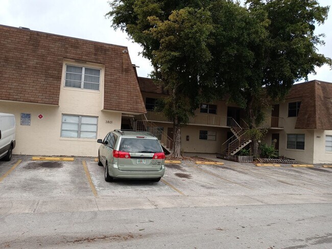 Interior Photo - 3801 SW 59th Ter