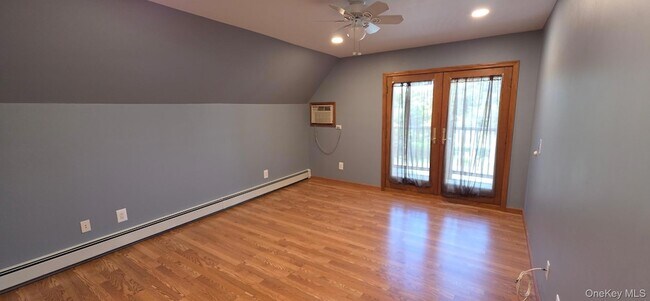 Building Photo - 26 Bokel Rd