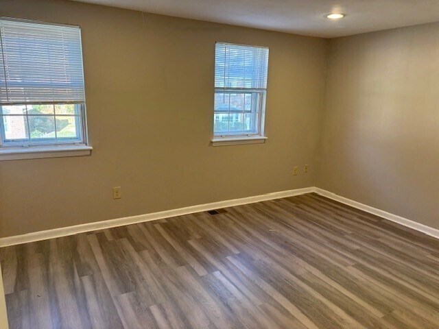 Building Photo - 19 Edward Dr