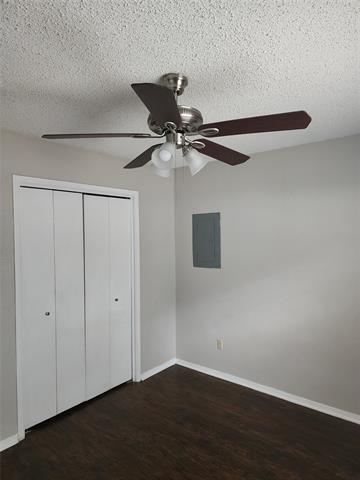 Building Photo - 2720 Muse St