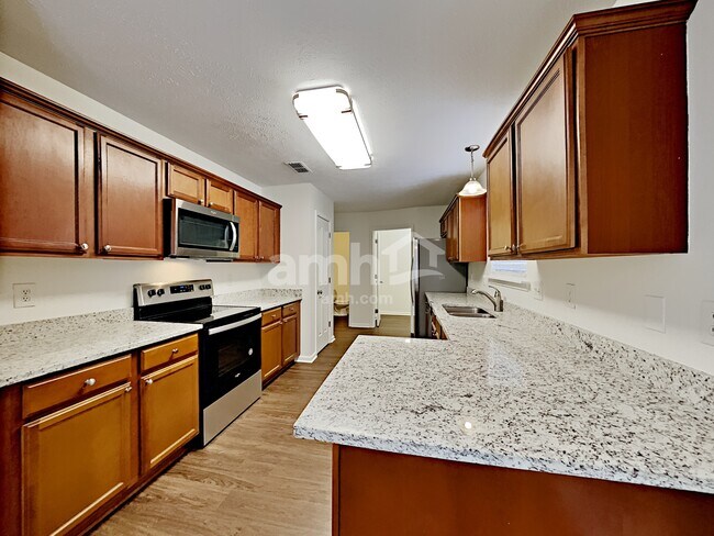Building Photo - 8912 Ristau Ct
